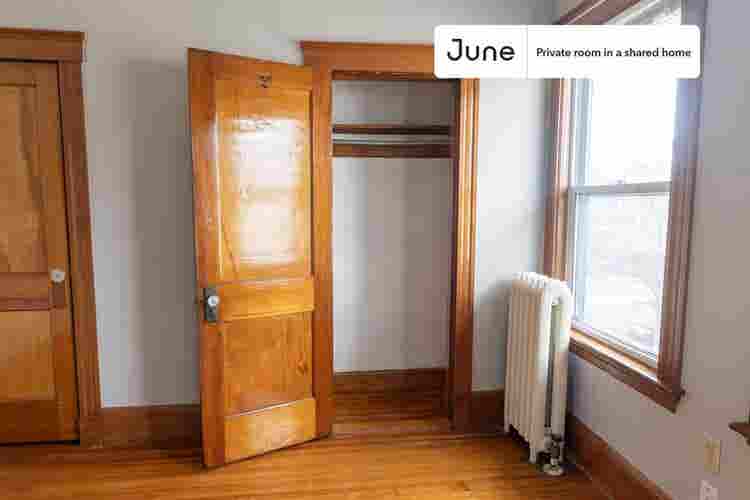 5 BR in Boston