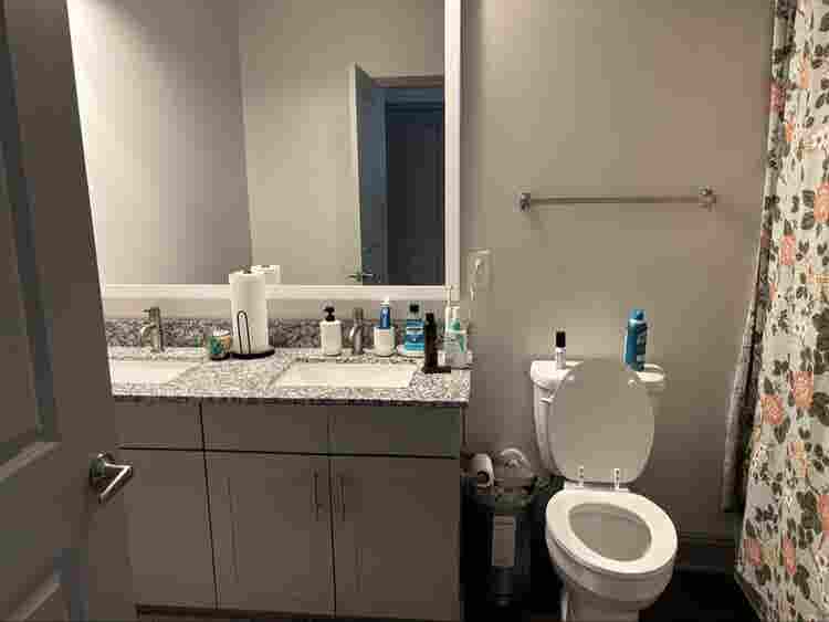 Need Roommate(s) for Luxury Apt