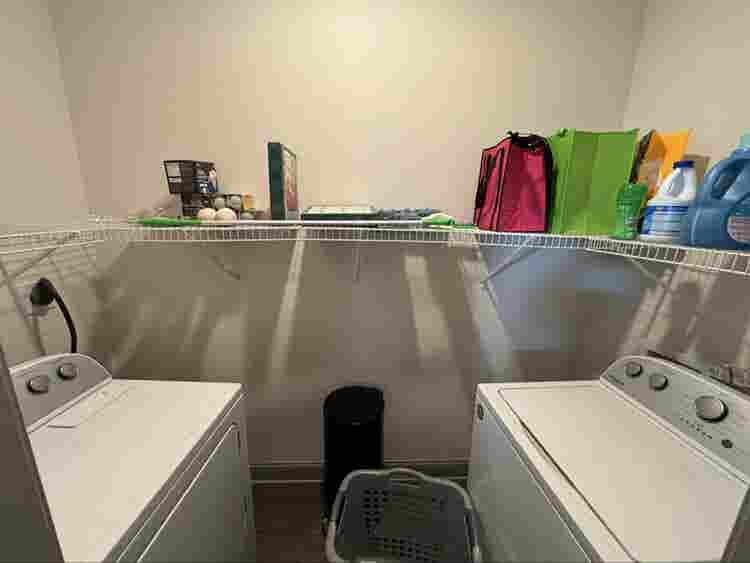 Need Roommate(s) for Luxury Apt
