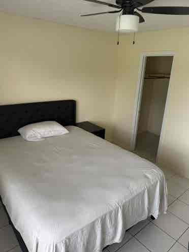 Room for Rent ! Port Saint Lucie!!!