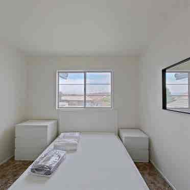 Furnished Room w/Shared Bathroom