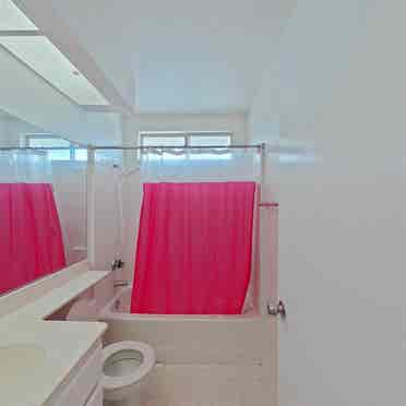 Furnished Room w/Shared Bathroom