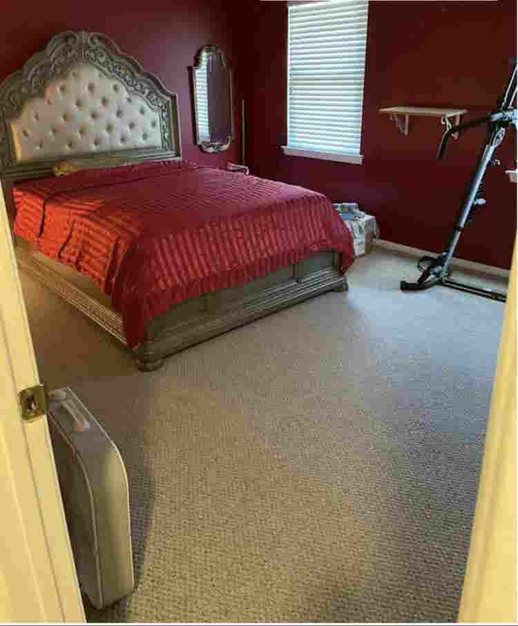bdrm 
for rent in quiet condo.