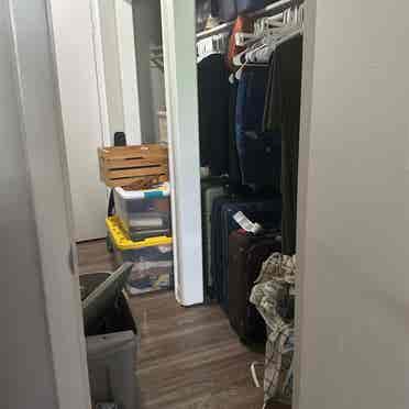 Sublease Tenant- master bedroom