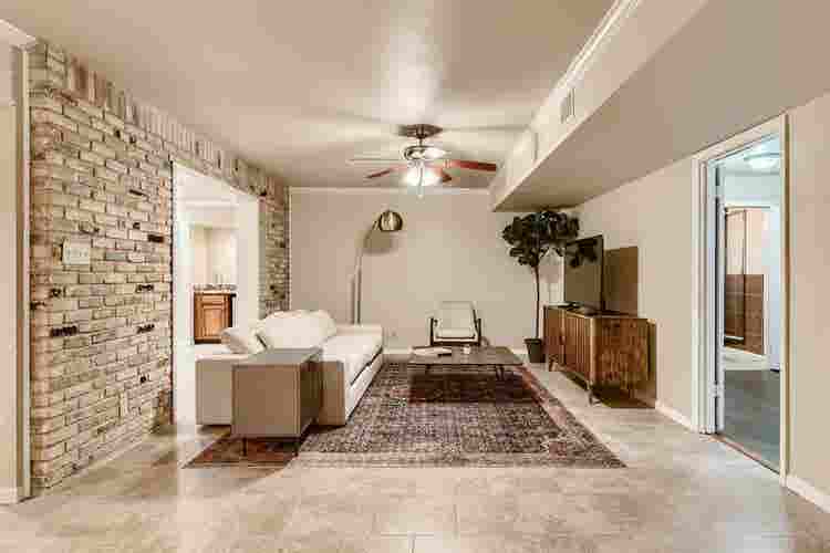 5 BR in San Antonio