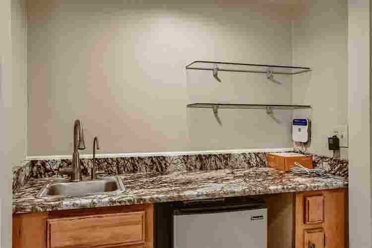 5 BR in San Antonio