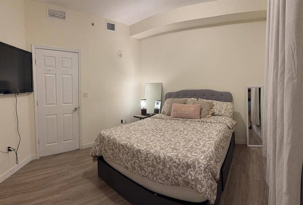 Rooms for Rent Beautiful Edgewater