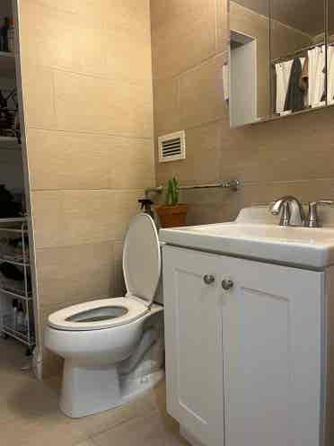 ✨Convenient Room in Midtown South✨