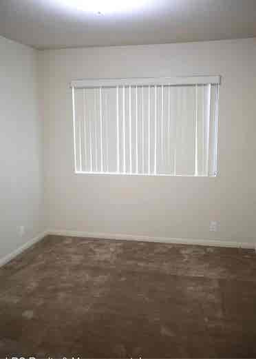 Private room and bathroom $