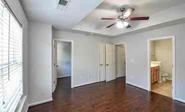 Private room for rent