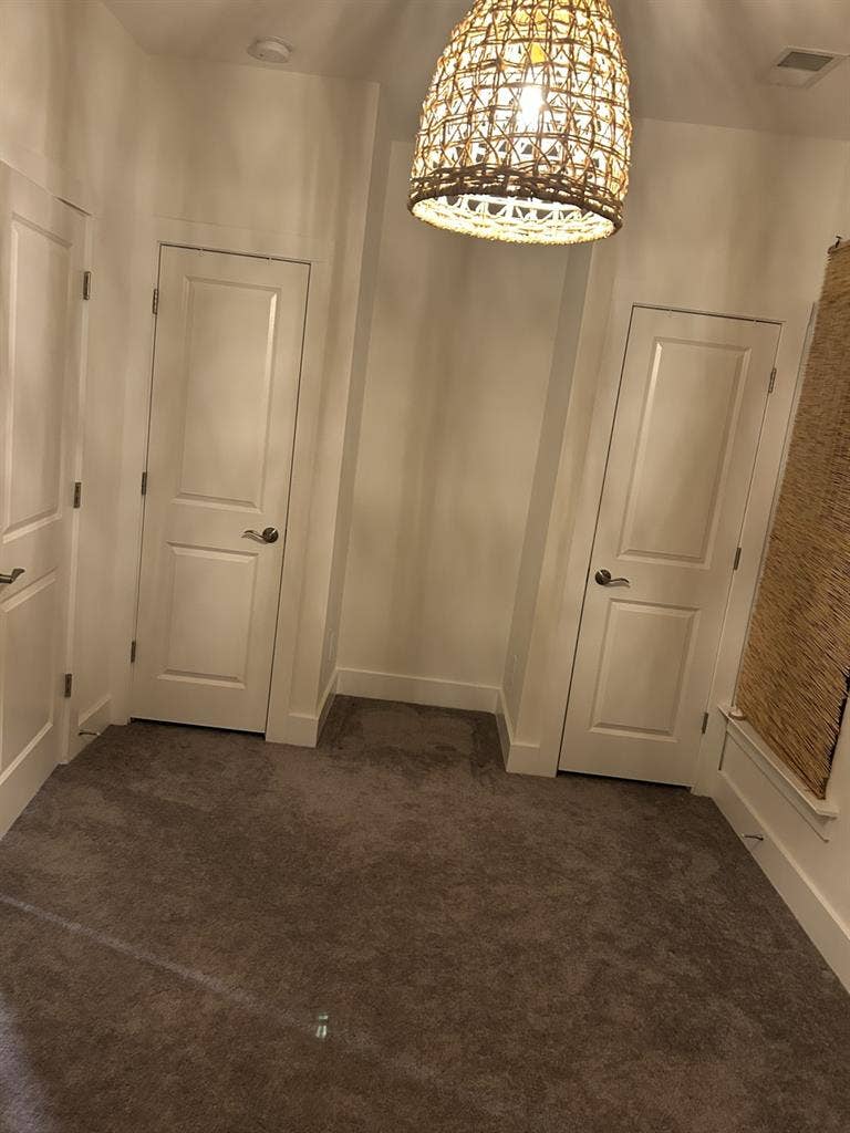 West Columbia room rental