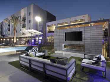 EASTLAKE - ROOM FOR RENT ASAP