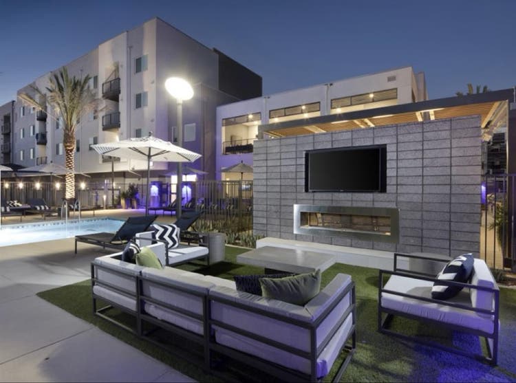 EASTLAKE - ROOM FOR RENT ASAP