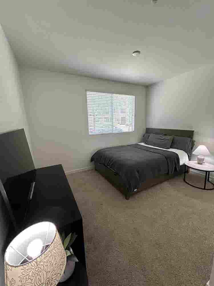 EASTLAKE - ROOM FOR RENT ASAP
