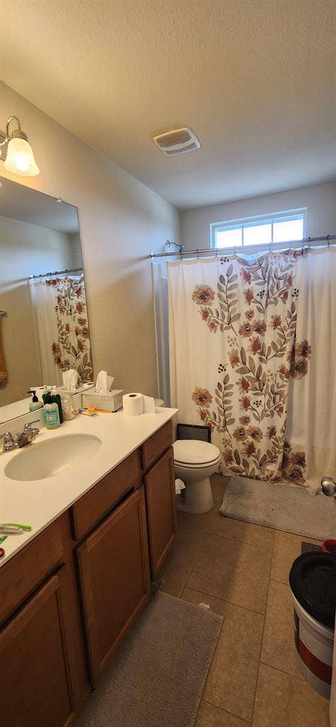 Clean&quiet home w/community pool!