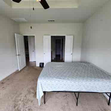 Clean&quiet home w/community pool!