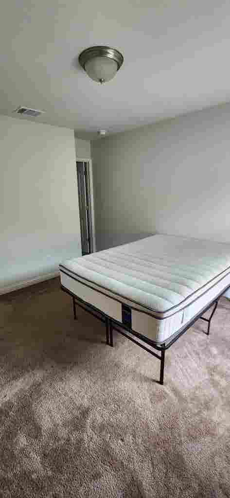 Clean&quiet home w/community pool!