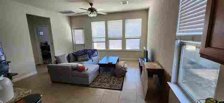 Clean&quiet home w/community pool!