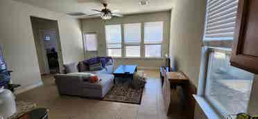 Clean&quiet home w/community pool!