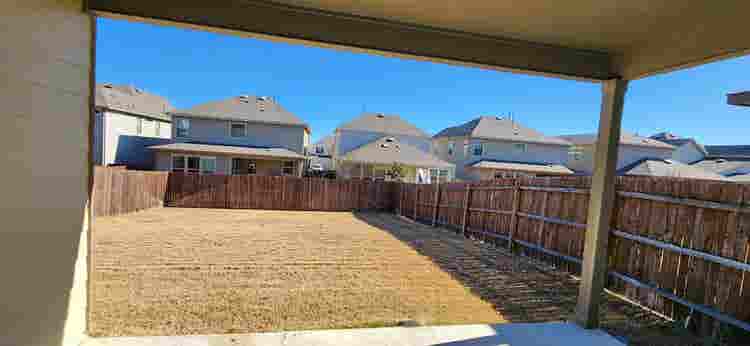 Clean&quiet home w/community pool!