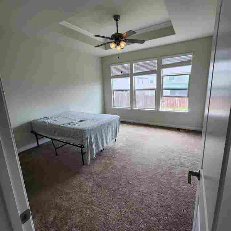 Clean&quiet home w/community pool!