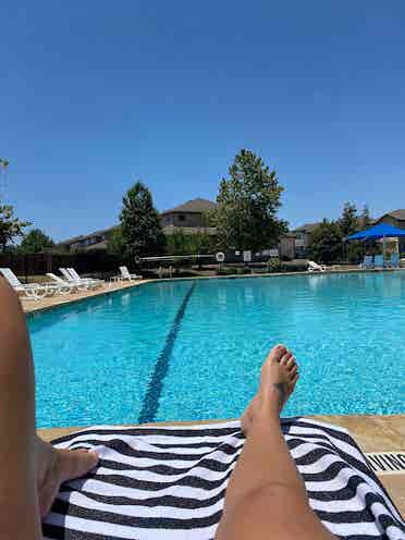 Clean&quiet home w/community pool!