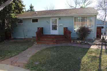 Looking for roommates