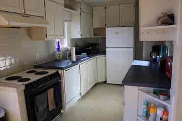 Looking for roommates