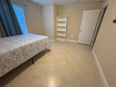 Nice Room for rent