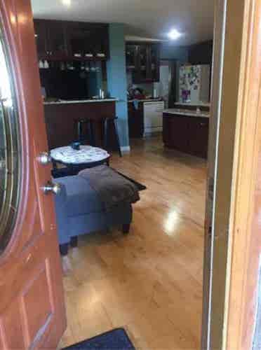 Small Room Echo Park $