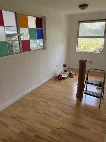Small Room Echo Park $
