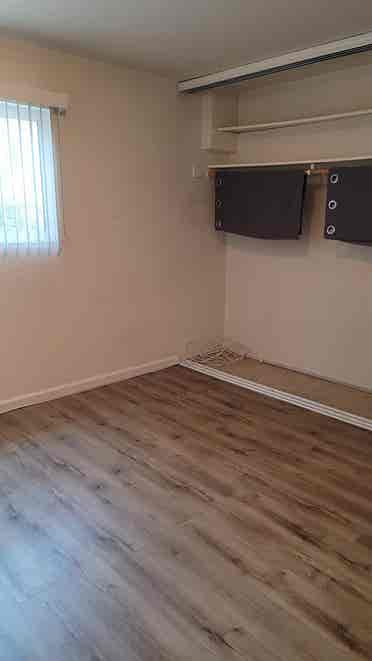 ISO Housemate for d/t Lafayette apt