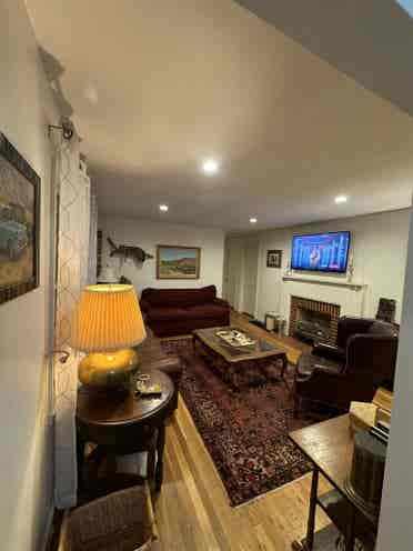 yr old males seeking 3rd roomate