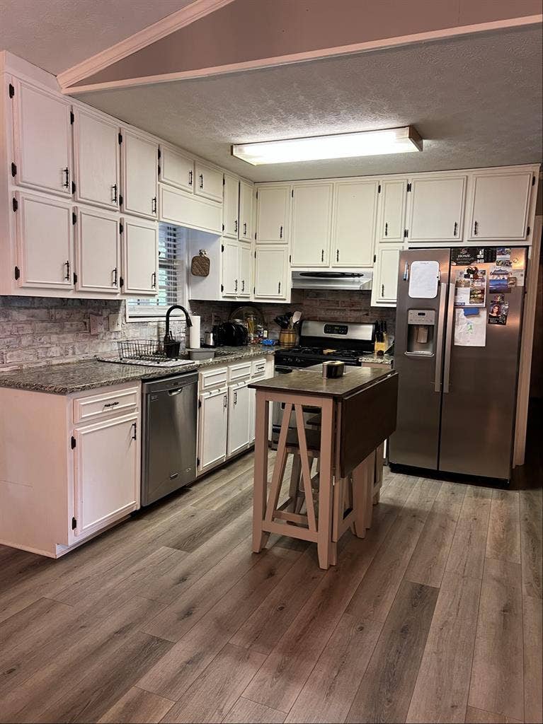 Large Room w/ Private Bathroom