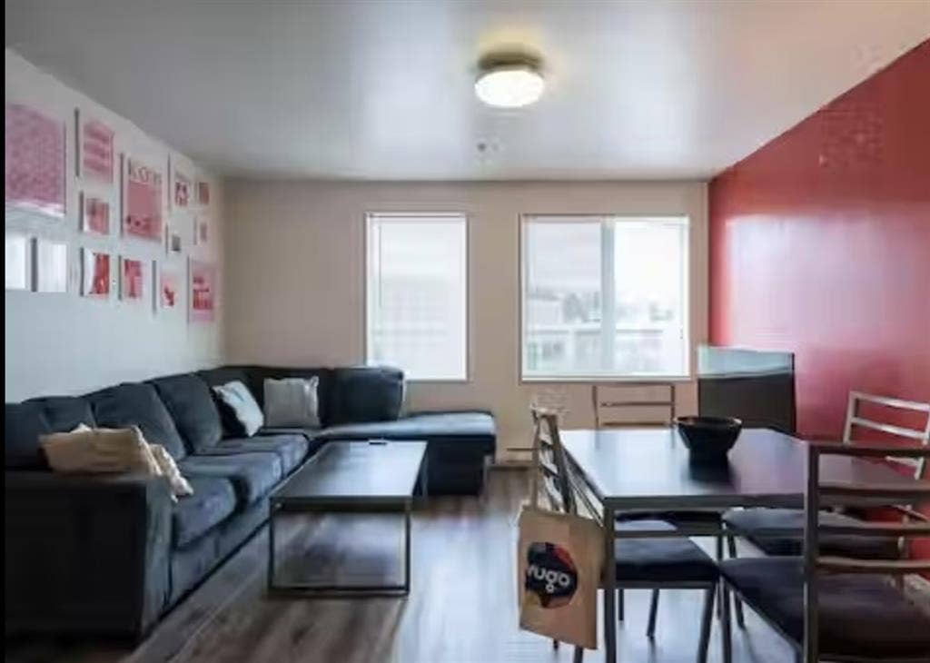 Private 1bd/ba for Summer! DEAL!!!