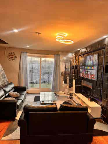 Very large Spacious room