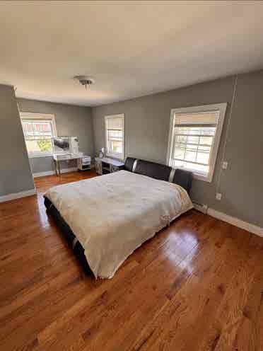 Very large Spacious room