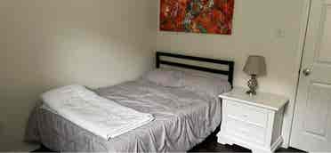 Room for rent (just ladies)