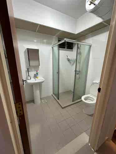 Common rooms for rent at
 Canberra