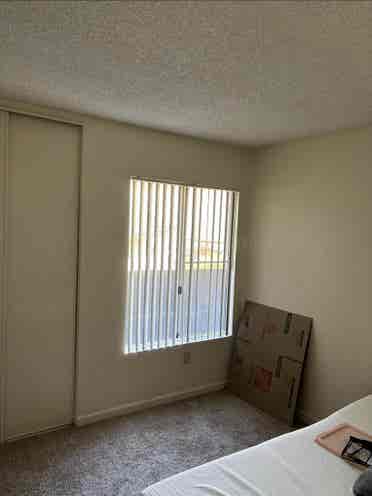 Room For Rent!!