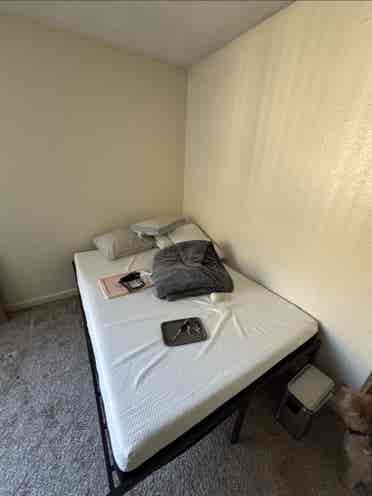 Room For Rent!!
