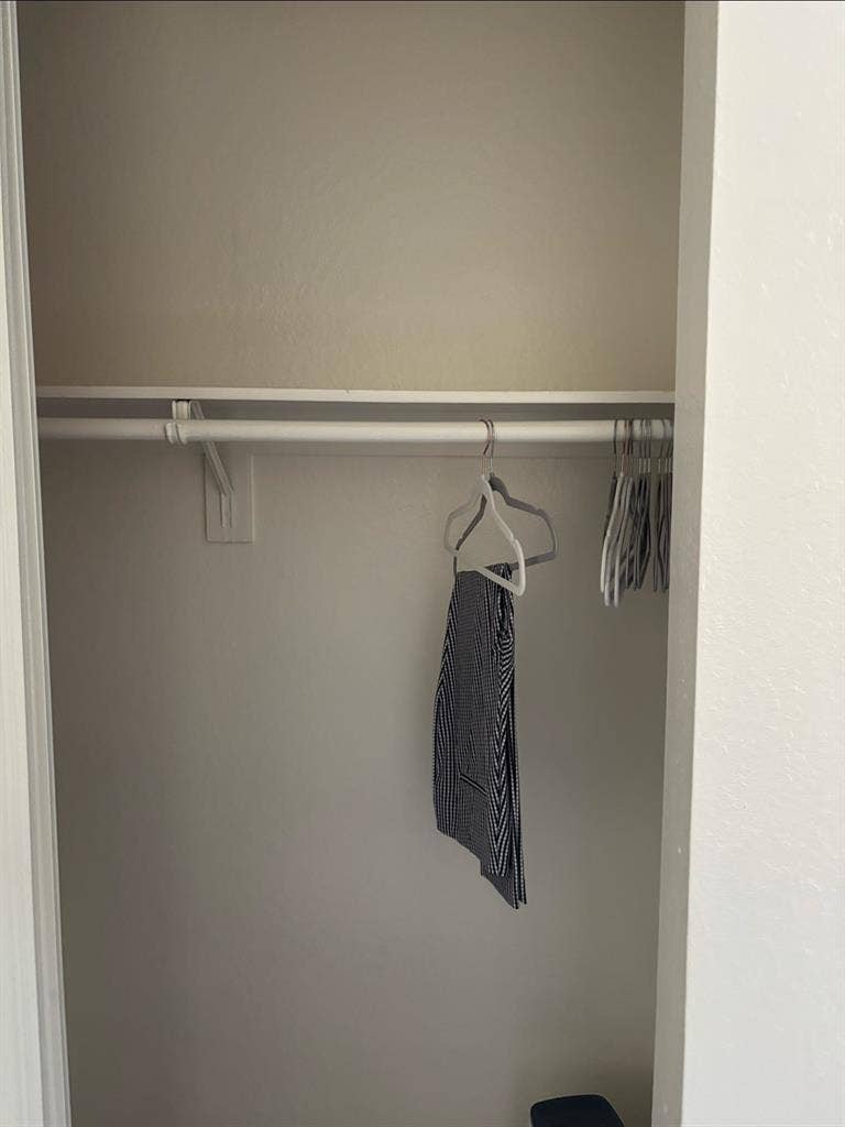 Room For Rent!!