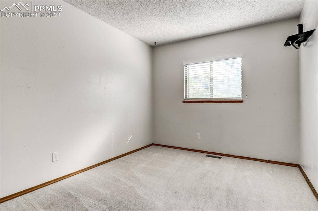 🏡 Rooms for Rent in Shared Home