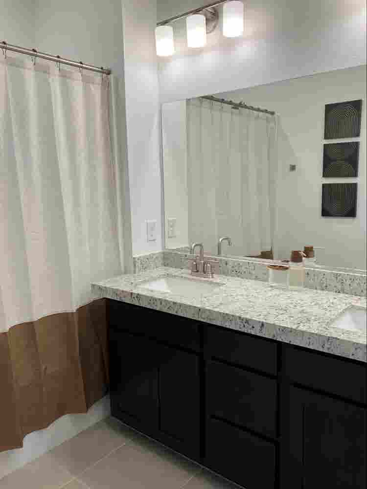 Newly Built Furnished Townhouse