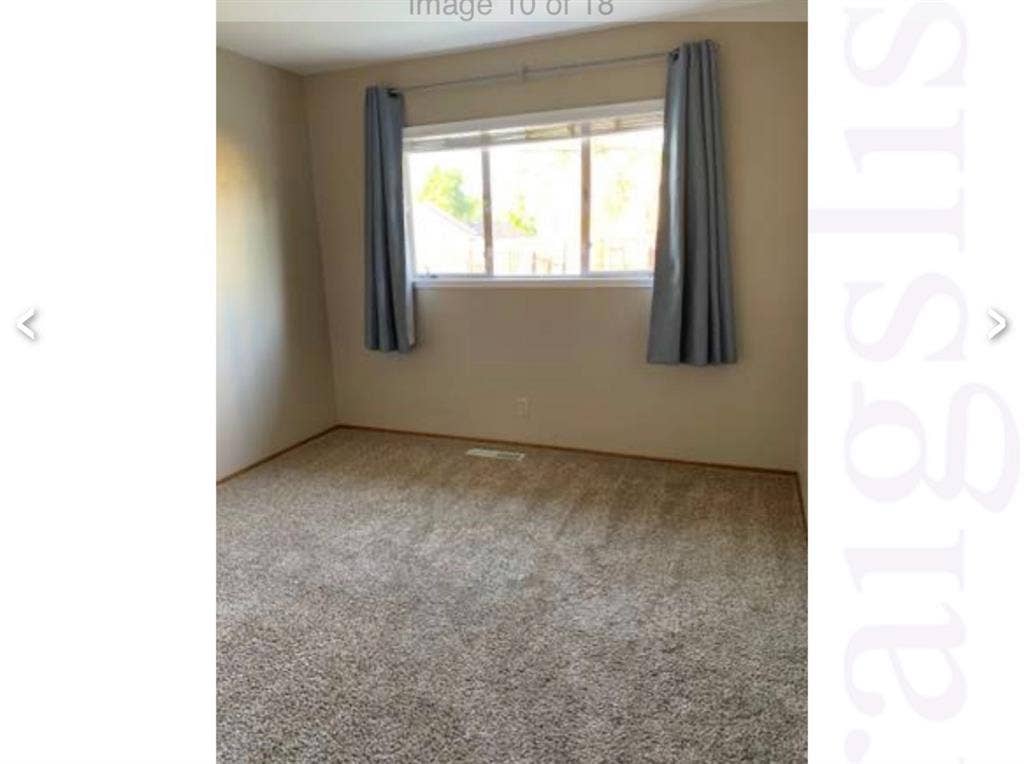 Rooms for rent in house w/pool