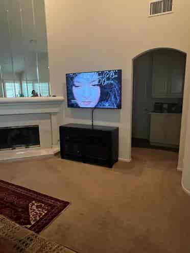 Room to Rent in Gated Community!