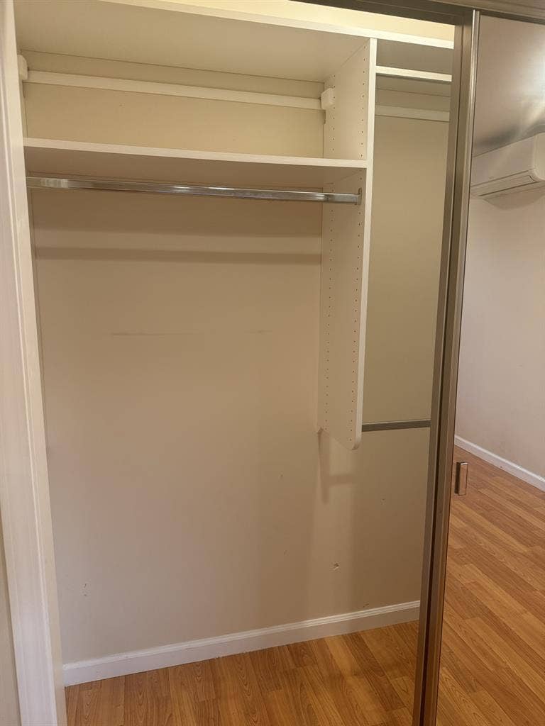 🏡Room available in Punahou Duplex