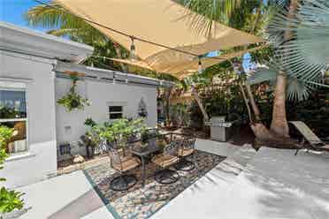 1Bdr - Unique wtfrt gem w/ htd pool