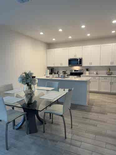 Looking for roommates.