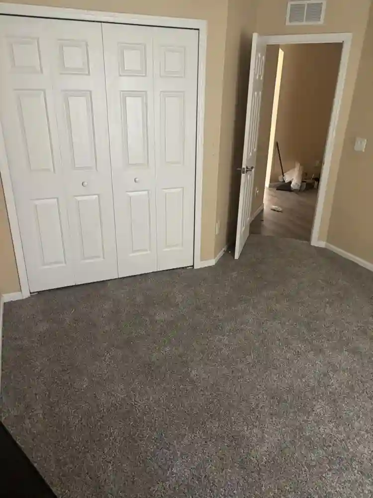 $
ROOM
UTILITIES INCLUDED